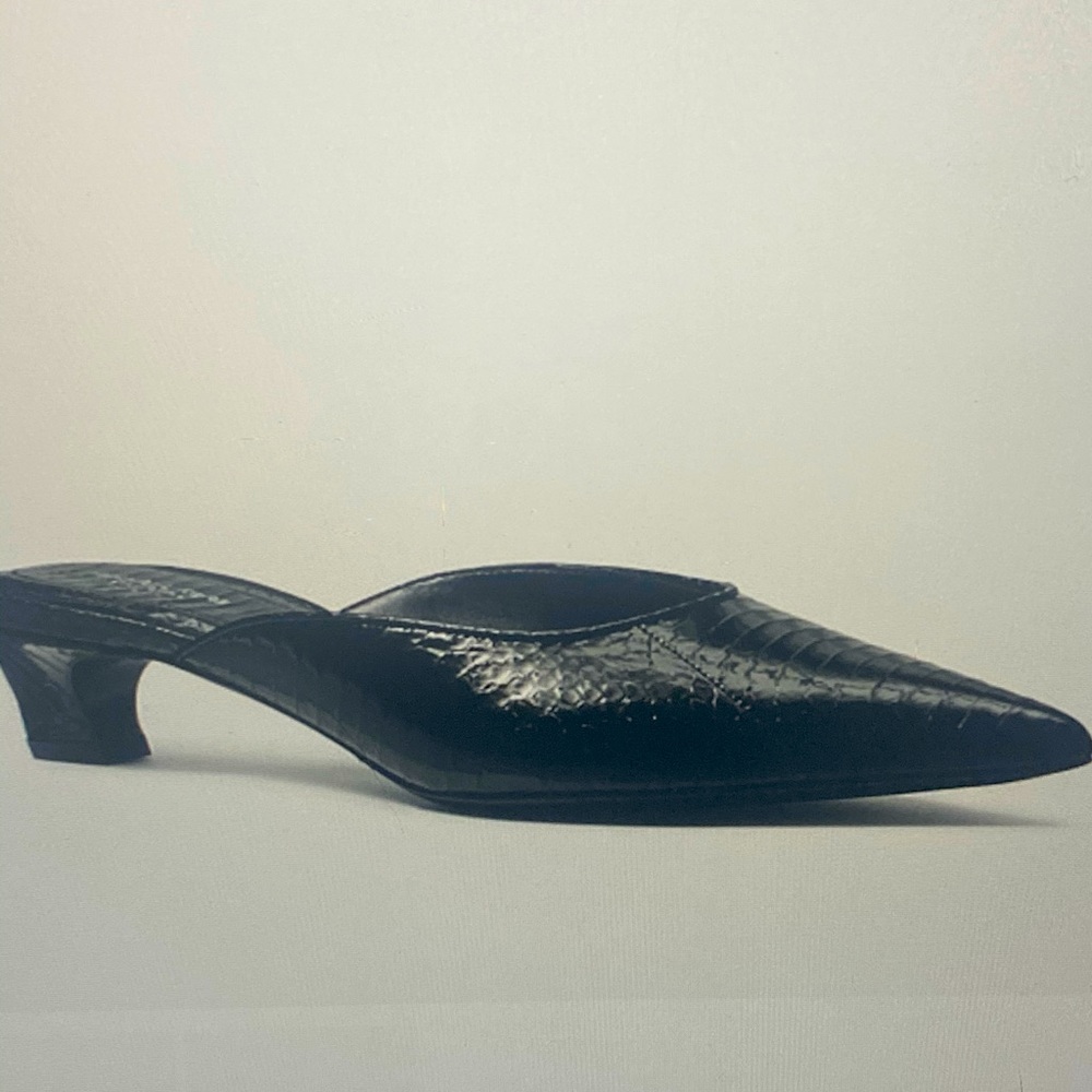 Michael Kors Calista runway shoes. New in box